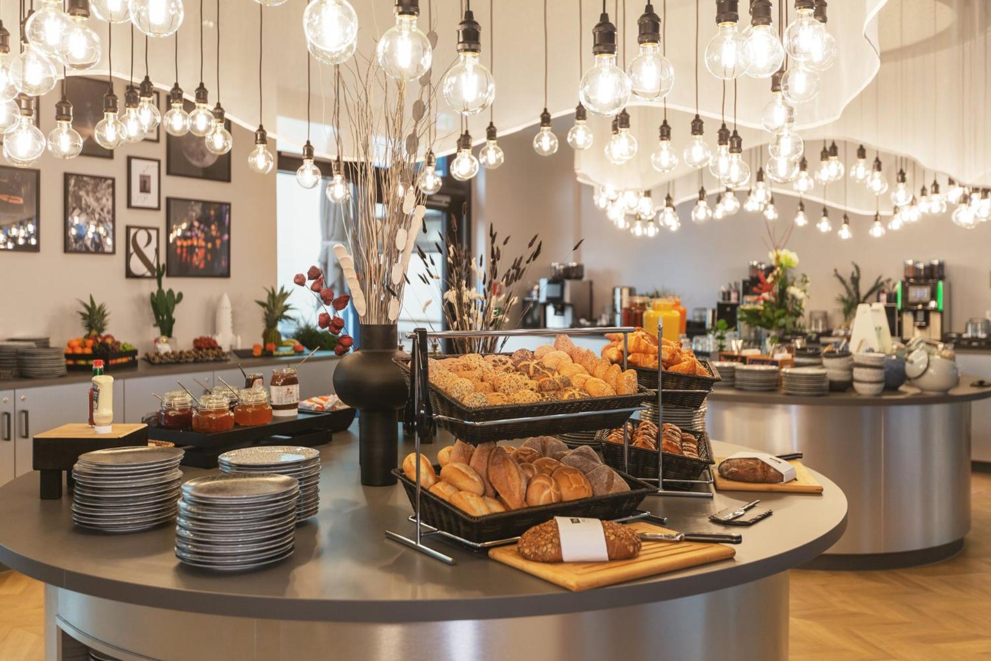 Holiday Inn - The Niu Star Sindelfingen By Ihg Kültér fotó